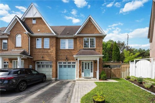 137 Stokely Cres, Whitby, ON, L1N9S9 | Card Image