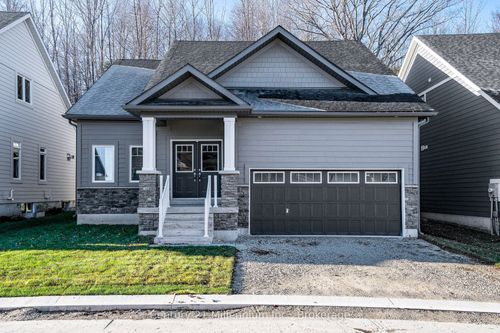 120 Schooner'S Lane, Thornbury, ON, N0H2P0 | Card Image