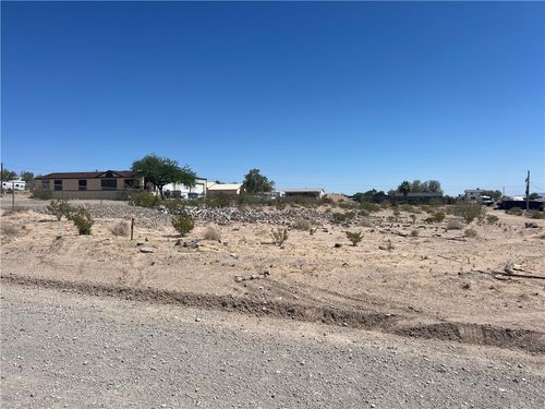 1680 E Dunlap Rd, Fort Mohave, AZ, 86426-8811 | Card Image