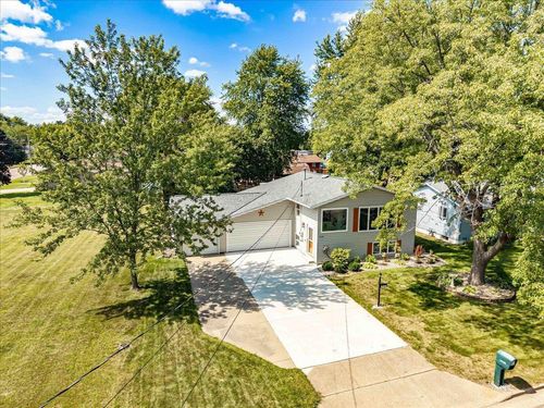 2130 6th St S, Wisconsin Rapids, WI, 54494-6014 | Card Image