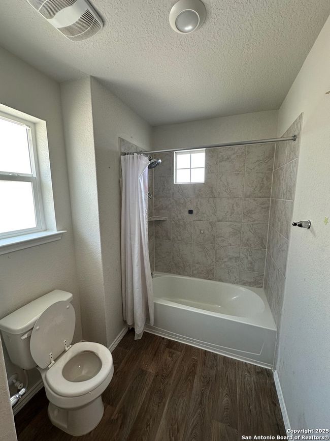 15730 Smoky Honeyeater, House other with 3 bedrooms, 3 bathrooms and null parking in San Antonio TX | Image 34