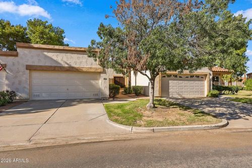 9147 W Kimberly Way, Peoria, AZ, 85382-2693 | Card Image