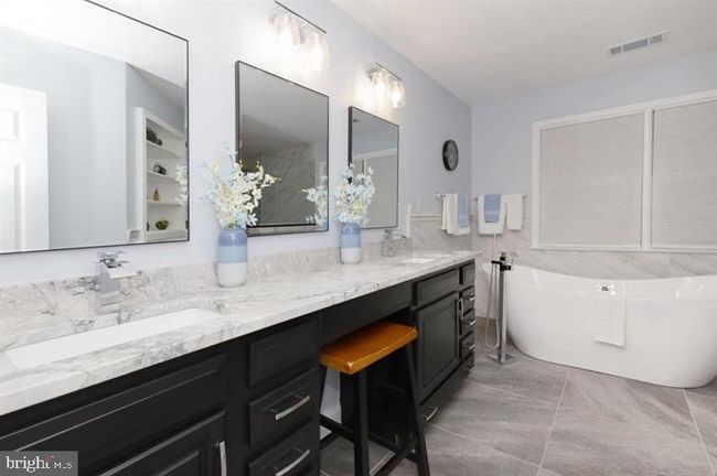 9406 Meadow Crossing Way, House other with 6 bedrooms, 4 bathrooms and null parking in FAIRFAX STATION VA | Image 16