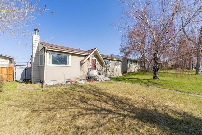 48 Franklin Dr Se, House other with 3 bedrooms, 2 bathrooms and 2 parking in Calgary AB | Image 4
