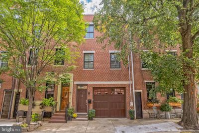 1019 N Randolph Street, Townhouse with 4 bedrooms, 3 bathrooms and null parking in PHILADELPHIA PA | Image 2