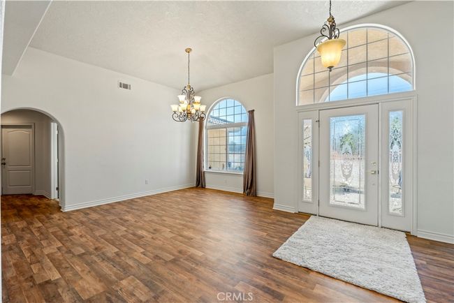 9098 Rattlesnake Rd, House other with 5 bedrooms, 3 bathrooms and 3 parking in Phelan CA | Image 6