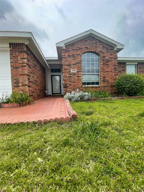 4832 Fox Ridge Ln, McKinney, TX, 75071-7885 | Card Image