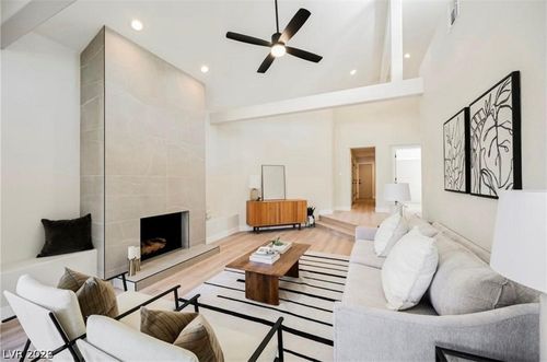 5095 Turnberry Ln, Las Vegas, NV, 89113-1348 | Card Image