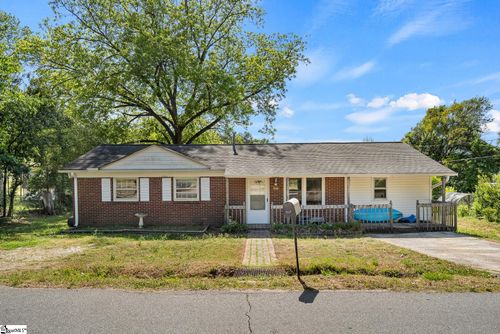 308 Clayton St, Central, SC, 29630-9751 | Card Image