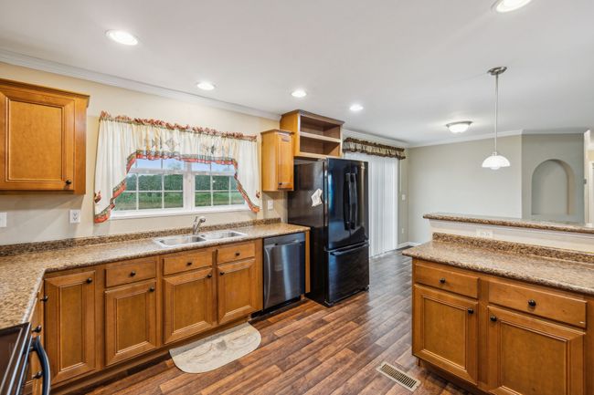 395 Charlie Lewis Rd, House other with 3 bedrooms, 2 bathrooms and null parking in Morrison TN | Image 14