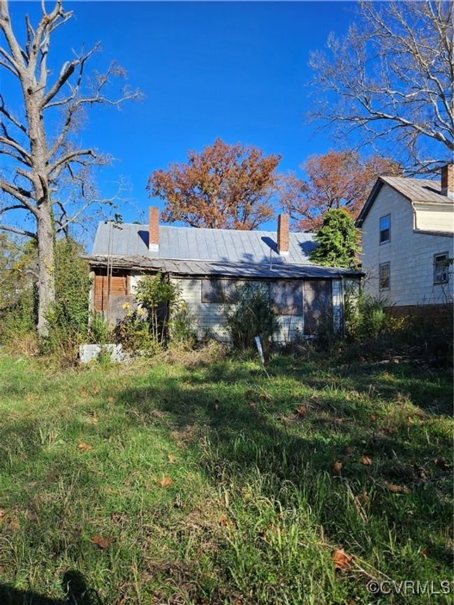 618 W 3 Rd Ave, Home with 0 bedrooms, 0 bathrooms and null parking in Lawrenceville VA | Image 5