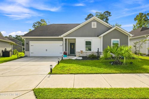 605 Blackthorne Cir Nw, Carolina Shores, NC, 28467-1248 | Card Image