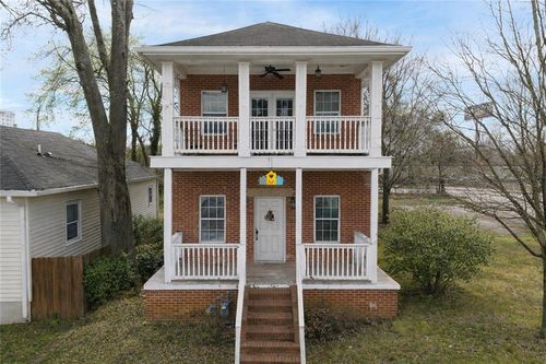 66 Weyman Ave Sw, Atlanta, GA, 30315-1714 | Card Image