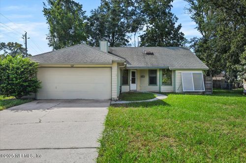 574 Constitution Dr, ORANGE PARK, FL, 32073-8583 | Card Image