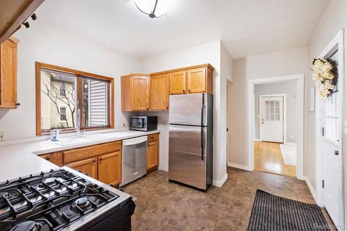 209 N Marquette St, Durand, MI, 48429-1416 | Card Image