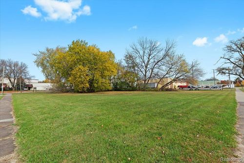 522 Central Avenue, Wyandotte, MI, 48192 | Card Image