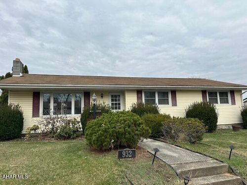 932 Beech St, Roaring Spring, PA, 16673-2002 | Card Image