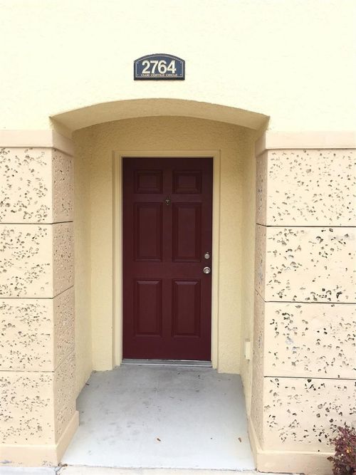 2764 Club Cortile Cir, KISSIMMEE, FL, 34746-5715 | Card Image