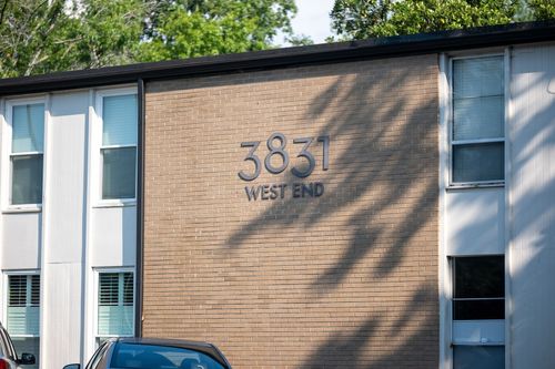 apt-11-3831 W End Ave, Nashville, TN, 37205-2444 | Card Image