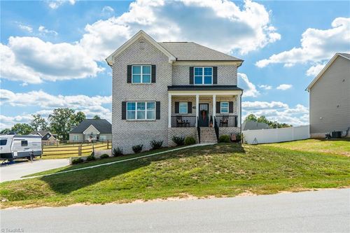 360 Wynnfall Dr, Lexington, NC, 27295-7683 | Card Image