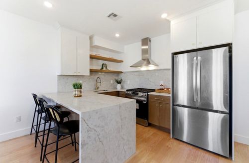 2-113 Oak St, Newark, NJ, 07106-1203 | Card Image