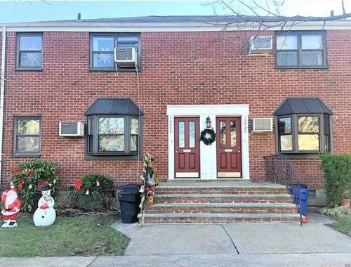 2-158-22 16th Ave, Whitestone, NY, 11357-3220 | Card Image