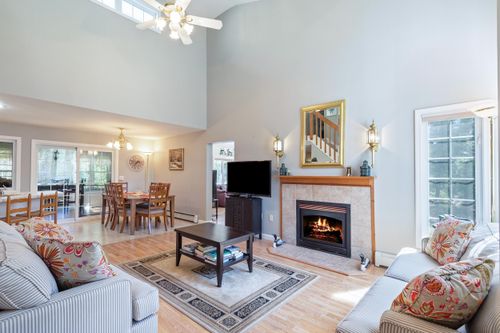 304 Randall Farm Rd, North Conway, NH, 03860-5538 | Card Image