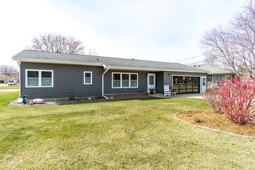 3814 Holly Pl, La Crosse, WI, 54601-7956 | Card Image