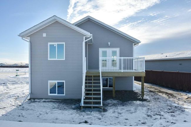 A - 9513 113 Avenue, Home with 3 bedrooms, 2 bathrooms and null parking in Clairmont AB | Image 15