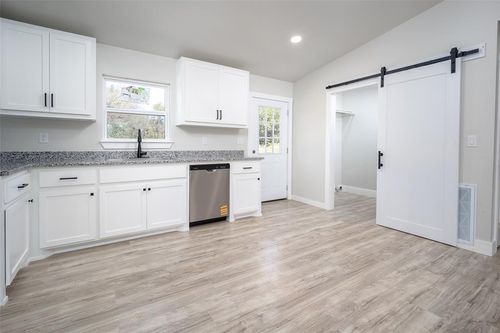 18518 Council Ave, Lindsay, OK, 73052-3443 | Card Image