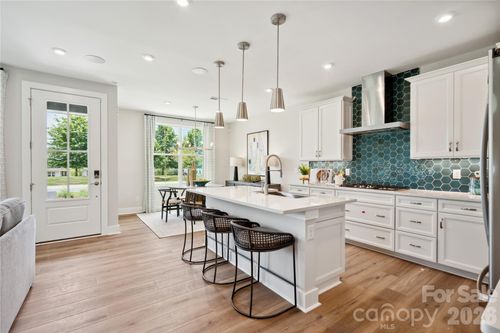 83 Seven Oaks Landing, Belmont, NC, 28012 | Card Image