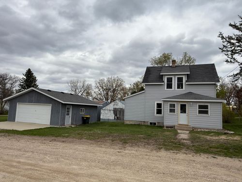 407 Shortline Ave, Sunburg, MN, 56289 | Card Image