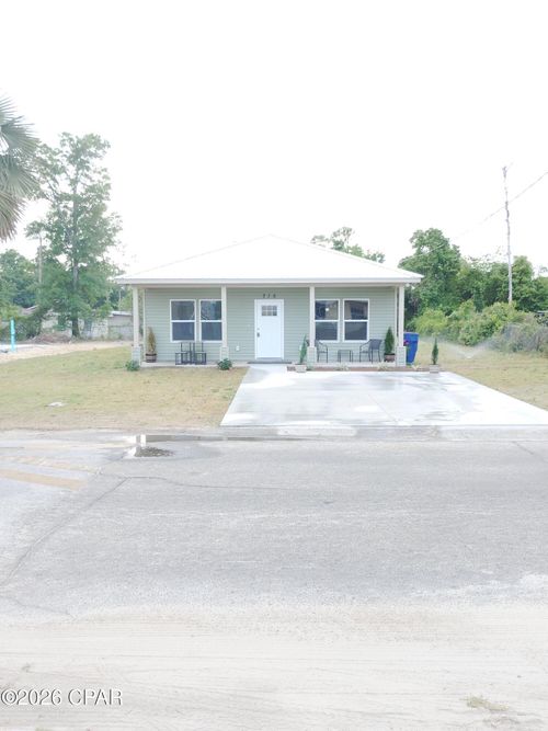 715 Cactus Ave, Panama City, FL, 32401-4217 | Card Image