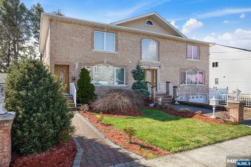 58 Miller Ave, Elmwood Park, NJ, 07407-2130 | Card Image