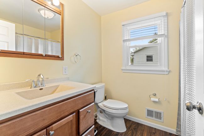 833 S Lansing St, House other with 3 bedrooms, 2 bathrooms and null parking in Mason MI | Image 15
