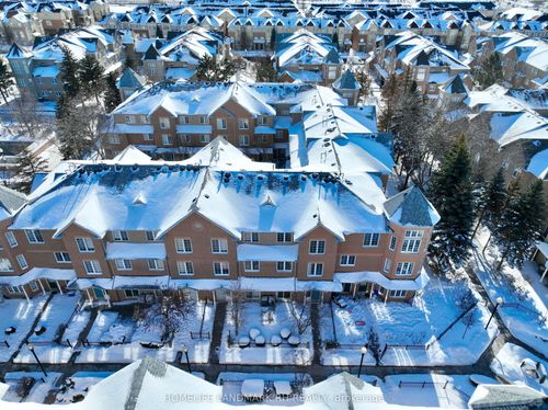 25-2 Alpen Way, Markham, ON, L3R4G1 | Card Image