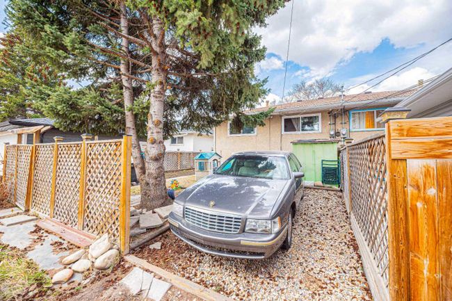 4227 Richmond Road Sw, Home with 3 bedrooms, 2 bathrooms and 2 parking in Calgary AB | Image 37