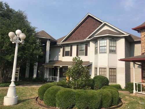b-210 S Cedar Ridge Dr, Duncanville, TX, 75116-4569 | Card Image