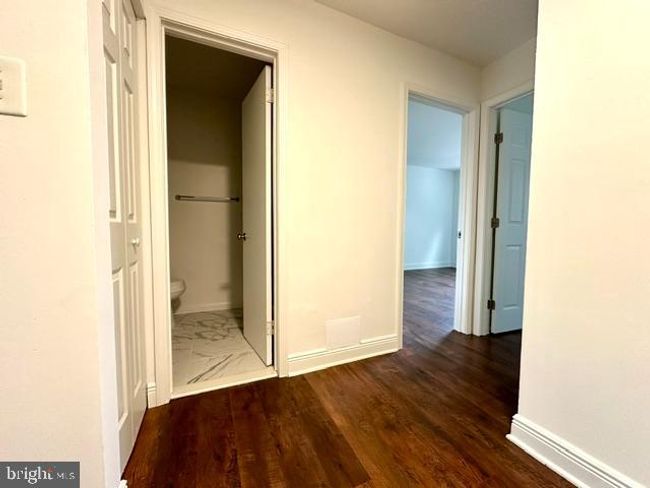 7851 W Point Ct, Townhouse with 3 bedrooms, 3 bathrooms and null parking in MANASSAS VA | Image 7