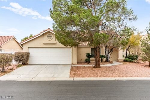 4785 Canna Dr, Las Vegas, NV, 89122-7555 | Card Image