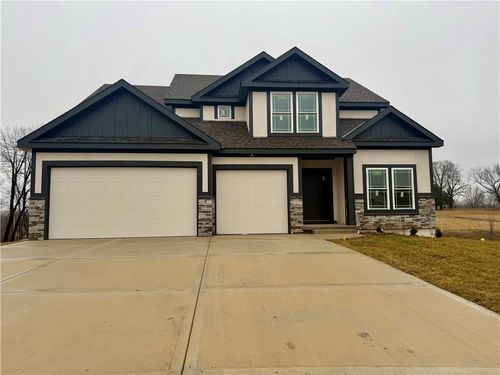 1972 Longview Ct, Kansas City, MO, 64134 | Card Image