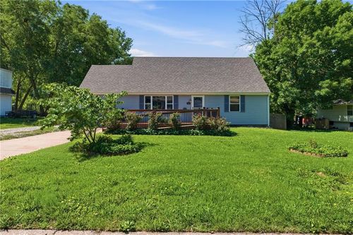 205 Eldorado Dr, Belton, MO, 64012-2919 | Card Image