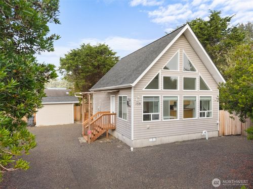 159 S Narwhal Loop Sw, Ocean Shores, WA, 98569-9316 | Card Image