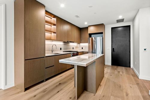 unit-2504-610 Davis St, Austin, TX, 78701-5072 | Card Image