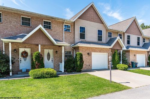 6 Palmetto Dr, Morgantown, WV, 26508-8003 | Card Image