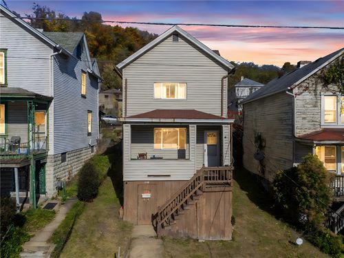 1412 Broadway Ave, Mc Kees Rocks, PA, 15136-1702 | Card Image