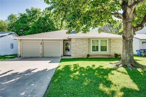 10506 School House Ln, Austin, TX, 78750-1730 | Card Image