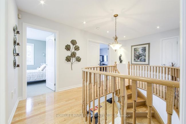 37 St Ave, House other with 4 bedrooms, 4 bathrooms and 4 parking in Bradford ON | Image 25