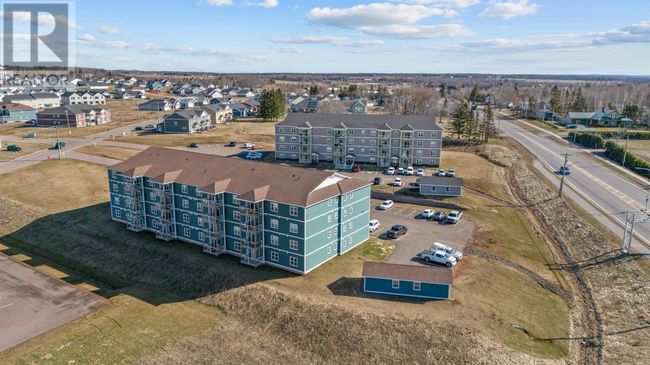 201 - 18 Gilbert Dr, Condo with 1 bedrooms, 1 bathrooms and null parking in East Royalty PE | Image 28