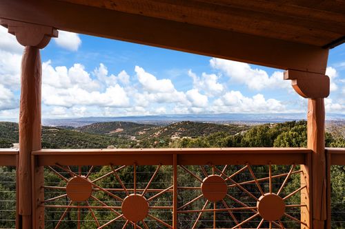 2140 Paseo Ponderosa, Santa Fe, NM, 87501-6319 | Card Image